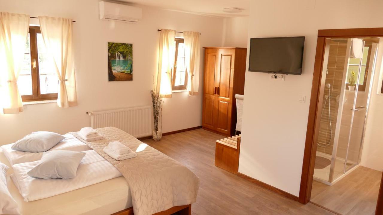 B&B Plitvice Lakes Villa Mija Плитвица-Село Экстерьер фото
